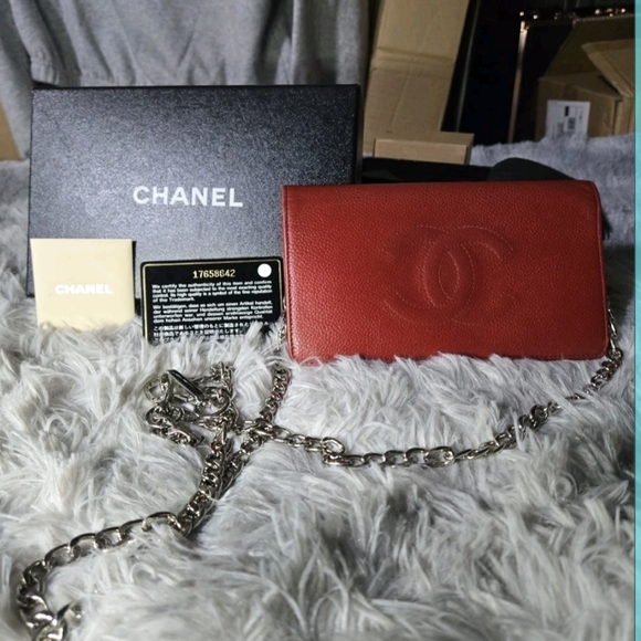 Chanel Timeless Red Caviar Leather Wallet on a Chain WOC - Picture 1 of 4